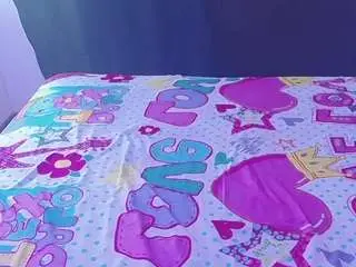 Candyceholt  live sex cam