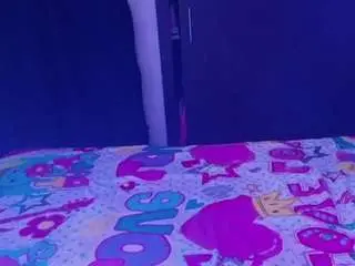 Candyceholt  live sex cam