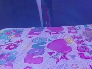 Candyceholt  live sex cam