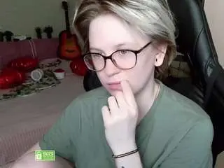 Gretta-mrr  live sex cam