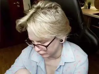 Gretta-mrr  live sex cam