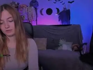 Kitniss-dreamy  live sex cam