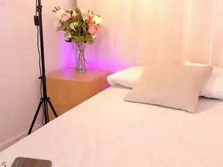 Kosmic21  live sex cam