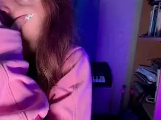 Petronilastencil  live sex cam