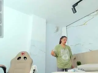 Rebecca-ponce  live sex cam