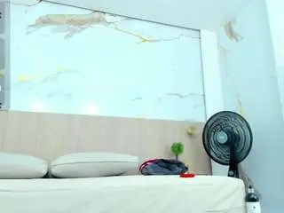 Rebecca-ponce  live sex cam