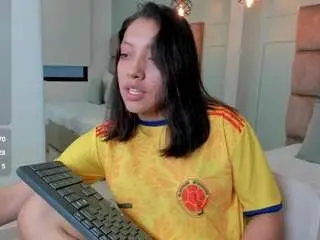 Rebecca-ponce  live sex cam