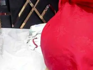 Sara-tompsonn  live sex cam
