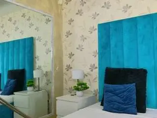 Anyahappiness  live sex cam