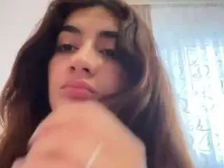 Elenoralapeyrouse  live sex cam