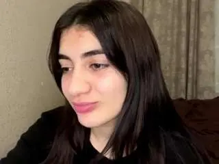 Elenoralapeyrouse  live sex cam