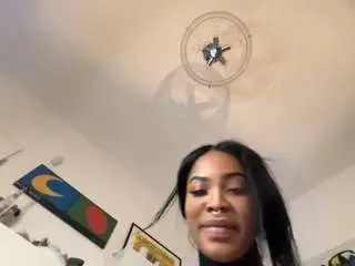 Hopefrench  live sex cam