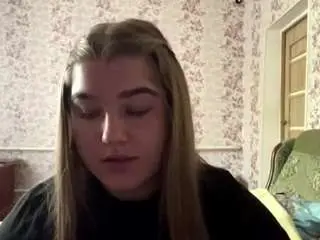Maximinaetling  live sex cam