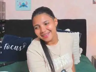 Sara-mia  live sex cam