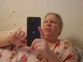 Starlight1983  live sex cam