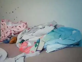 Starlight1983  live sex cam