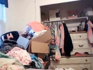 Starlight1983  live sex cam