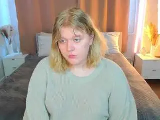 Luna-c0ra  live sex cam