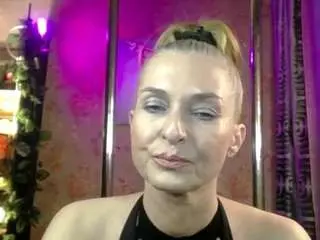 Soniawomen  live sex cam