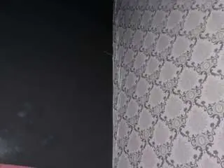 Giannasue  live sex cam