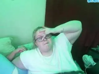 Lilvampy  live sex cam
