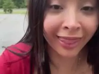Orenishii  live sex cam