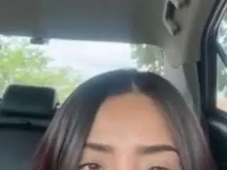 Orenishii  live sex cam