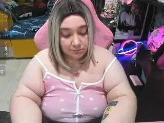 Softie-sofy  live sex cam