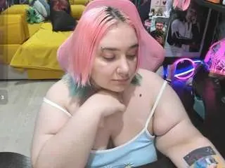 Softie-sofy  live sex cam