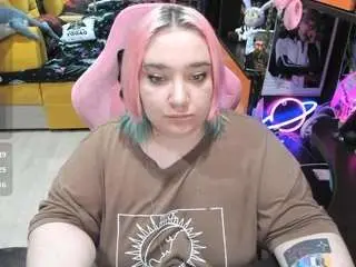 Softie-sofy  live sex cam