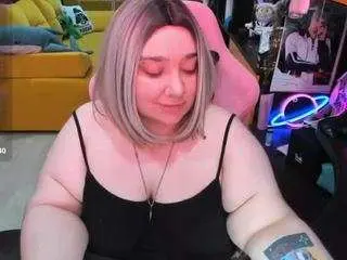 Softie-sofy  live sex cam