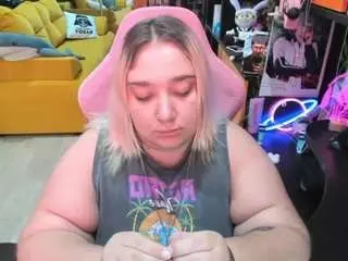 Softie-sofy  live sex cam