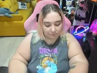 Softie-sofy  live sex cam