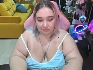 Softie-sofy  live sex cam