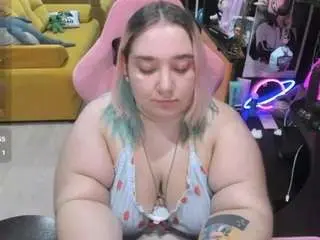 Softie-sofy  live sex cam