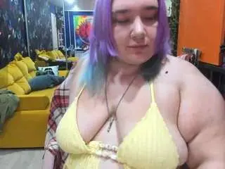 Softie-sofy  live sex cam