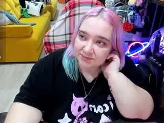 Softie-sofy  live sex cam