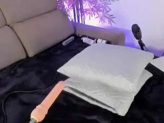 Butterflyy1  live sex cam