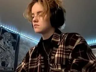 Evitathorsten  live sex cam