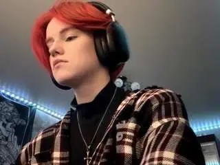 Evitathorsten  live sex cam