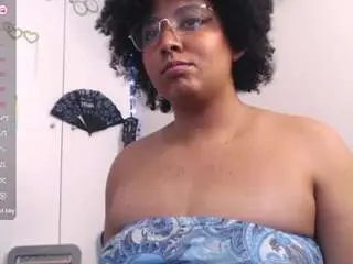 Michell-bling  live sex cam