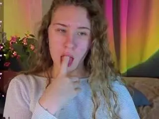 Elsiee-cuttiess  live sex cam