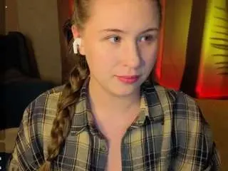 Elsiee-cuttiess  live sex cam