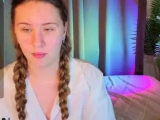 Elsiee-cuttiess  live sex cam