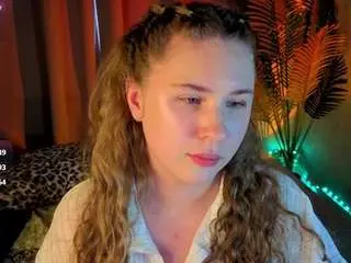 Elsiee-cuttiess  live sex cam