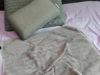 Hornymommy38  live sex cam