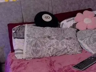 Lexie-nate  live sex cam