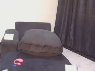 Mysteriousgoddessss  live sex cam