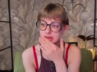 Rubytwinkle  live sex cam