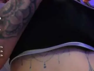 Sarah-stone  live sex cam